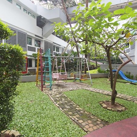 เรดดอร์ซ อพาร์ตเมนต์ แอท มาร์กอนดา เรสซิเดนซ์ 2 Hotel เดป็อก ภายนอก รูปภาพ
