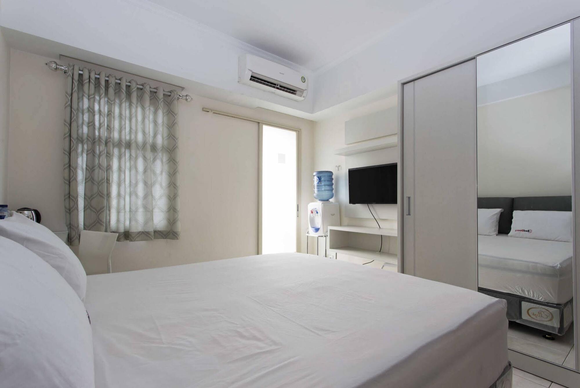 เรดดอร์ซ อพาร์ตเมนต์ แอท มาร์กอนดา เรสซิเดนซ์ 2 Hotel เดป็อก ภายนอก รูปภาพ